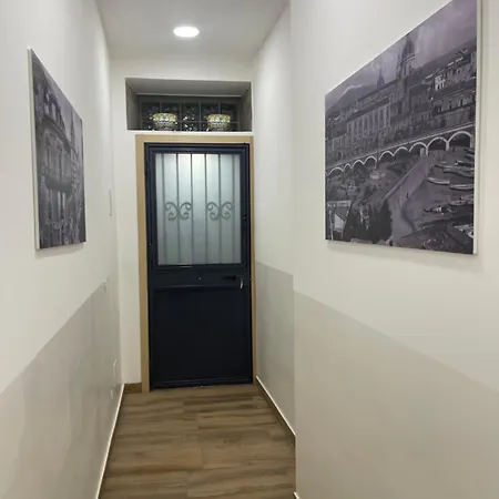 Πανσιόν Calabro 21 Appartament *